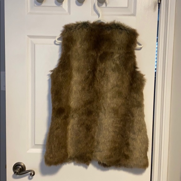 Zara Faux fur vest - Picture 2 of 3